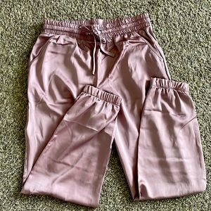 Satin / mauve pants/party joggers **never worn** comfy & classy!
